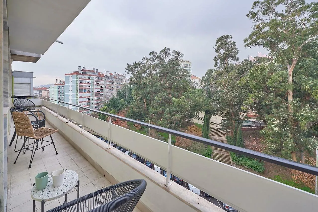 Light Apartment With Amazing Balcony, By Timecooler Lisbon Portugal